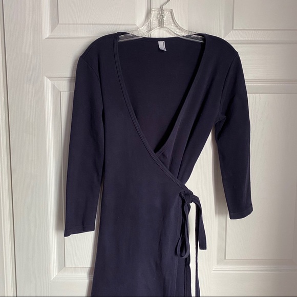 AMERICAN APPAREL WRAP DRESS - Picture 2 of 6